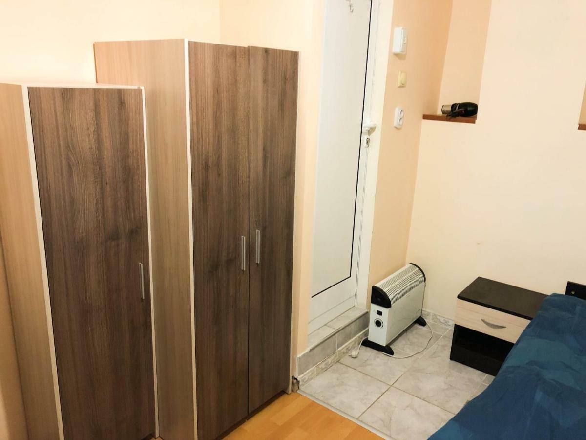 Top Center Studio 2 Min To The Beach Varna Exterior photo